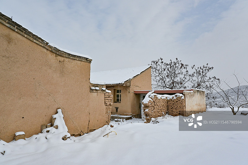 冬天的中国雪乡风光图片素材