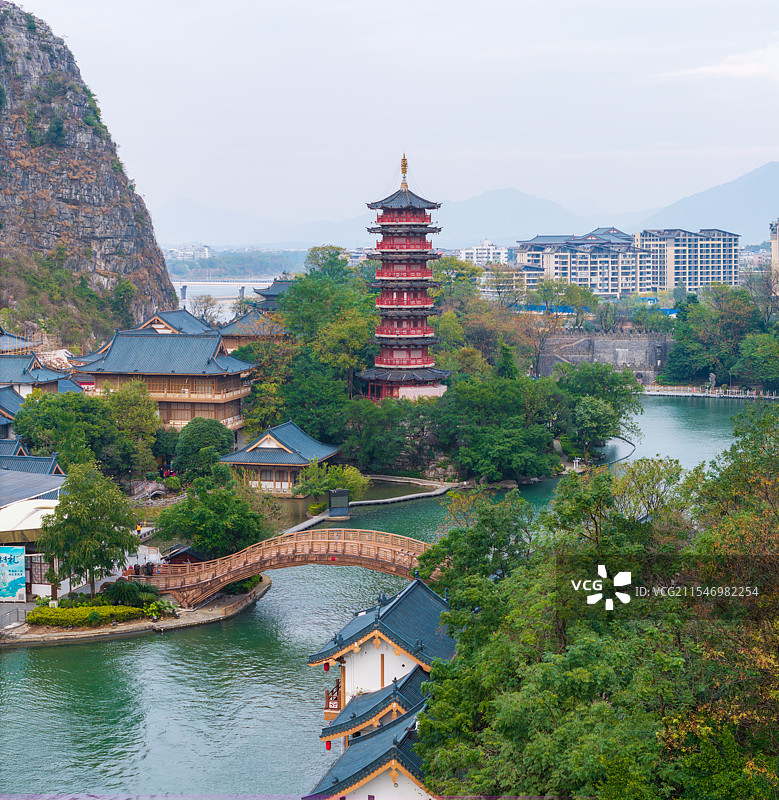 广西桂林风光：木龙湖景区-木龙塔图片素材