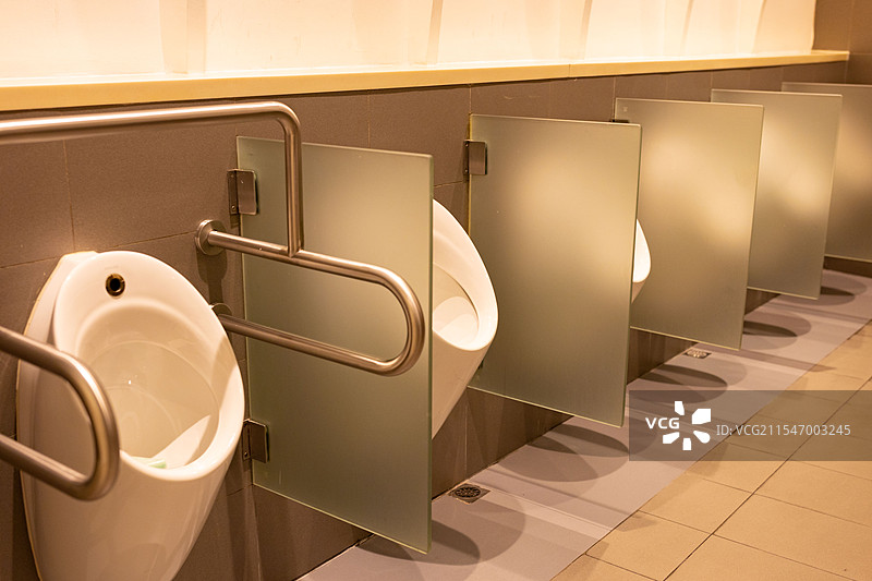 没人的厕所图片素材