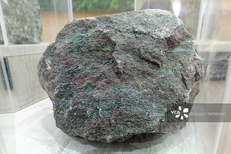 榴辉岩 日照岚山产 山东省地质博物馆图片素材