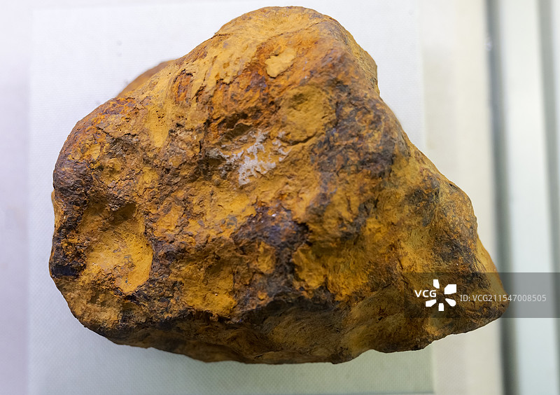 铁陨石 俄罗斯马加丹陨落 山东地质博物馆图片素材