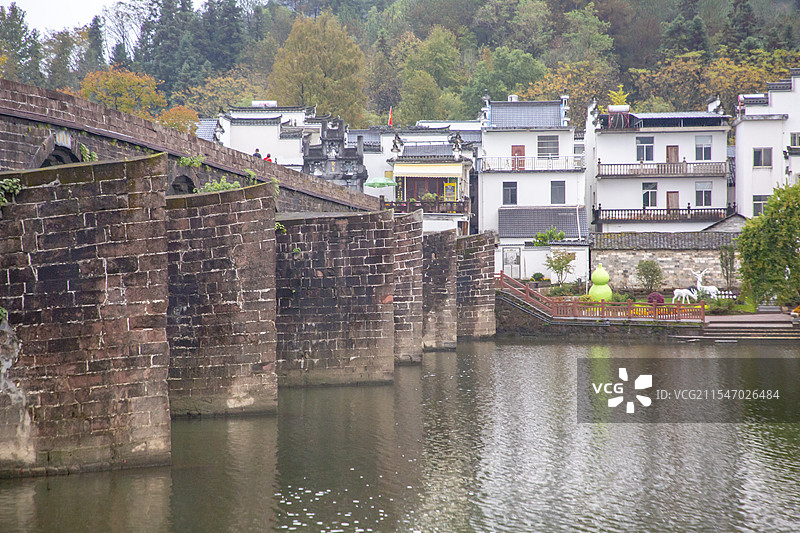安徽省黄山市休宁县登封桥风光图片素材