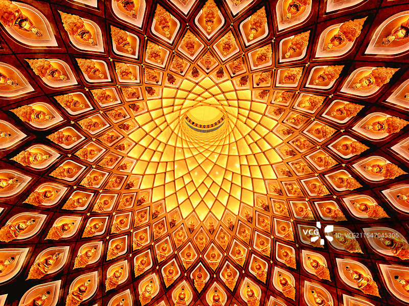 《金色福光》，摄于浙江省舟山市普陀区。图片素材