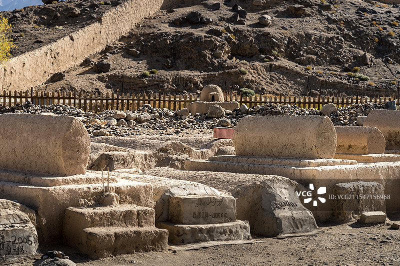 新疆墓地图片素材