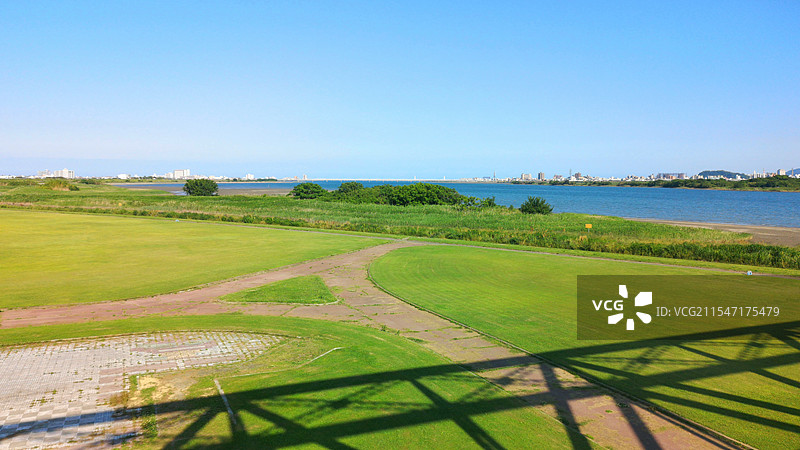 日本德岛县鸣门市，电车上拍到的风景图片素材