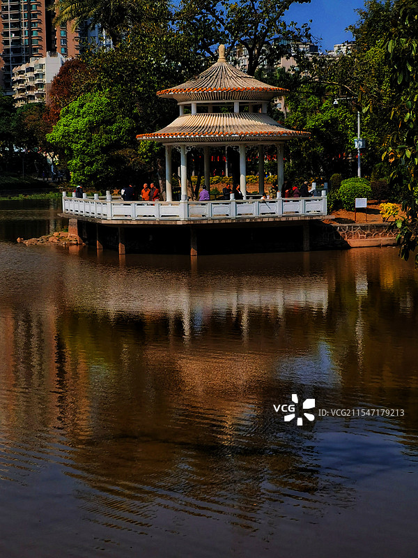 广州天河公园凉亭图片素材