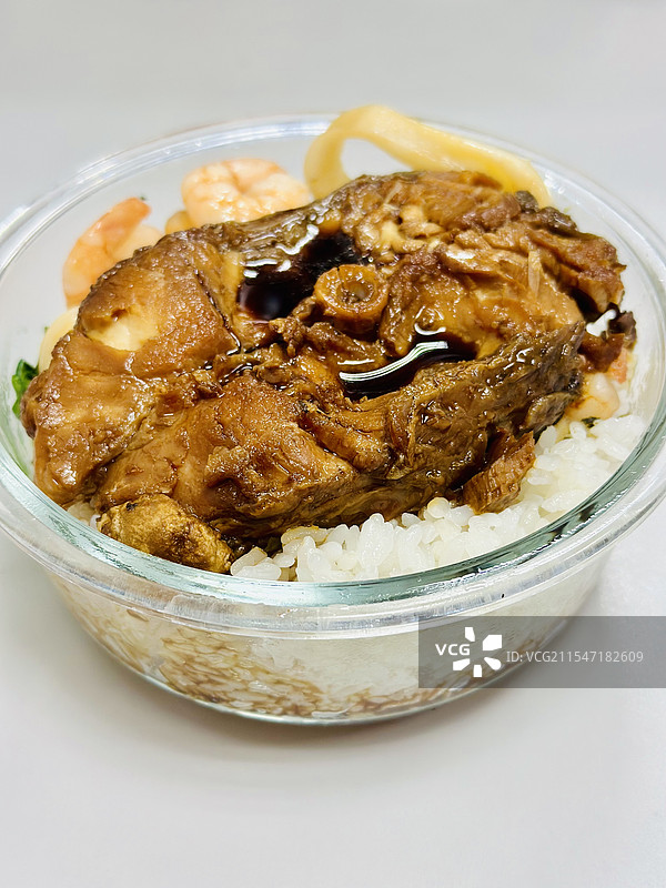 带饭日常熏鱼图片素材