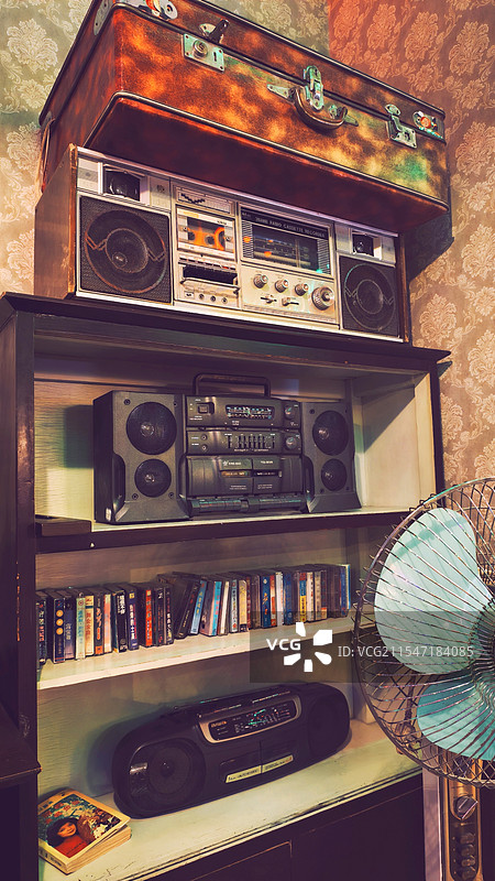 太原文和友钟楼街1990图片素材