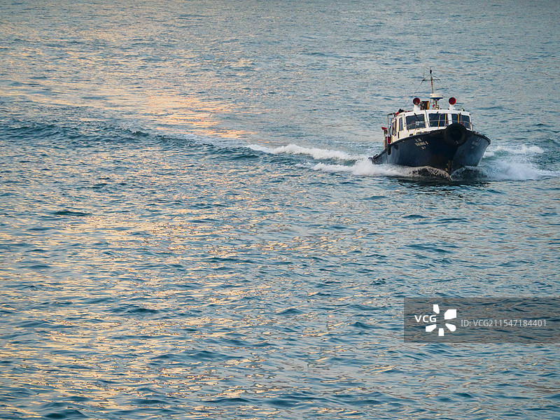 海上船只的高角度视图图片素材