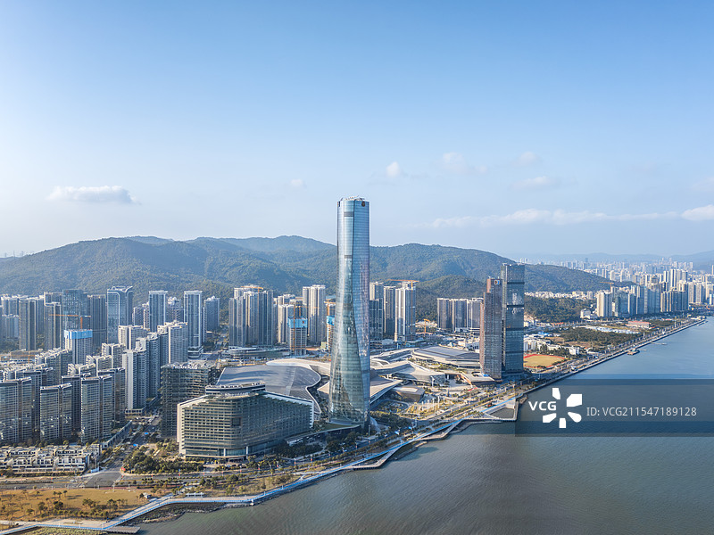 2025年航拍十字门珠海中心大厦图片素材