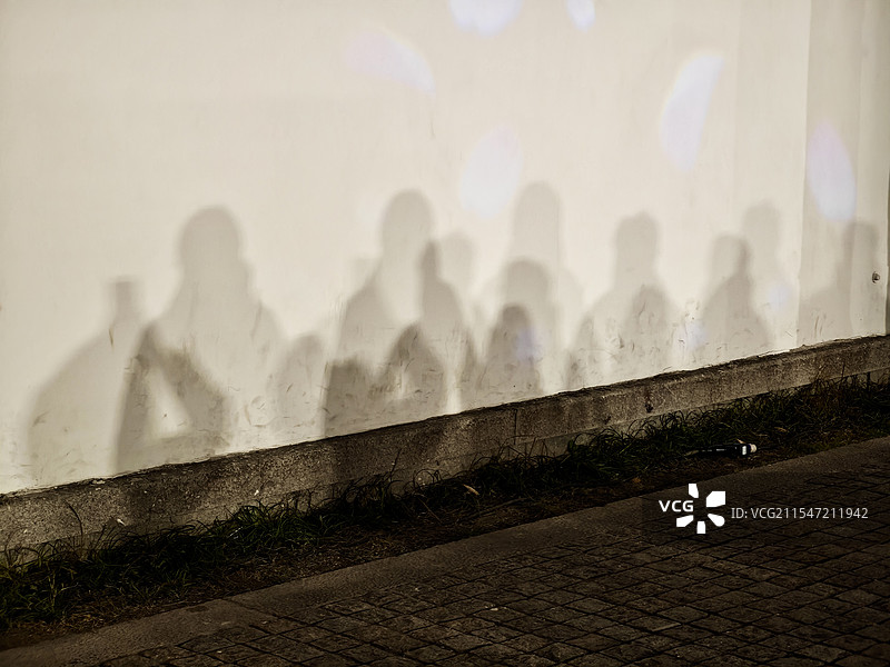 墙上的人群图片素材