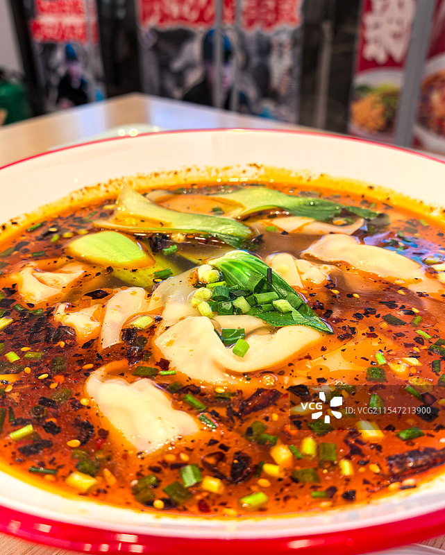 红油老麻抄手馄饨川渝风味香辣美食特写图片素材