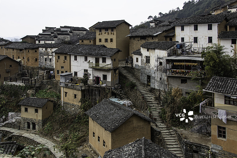 安徽省黄山市歙县阳产土楼图片素材
