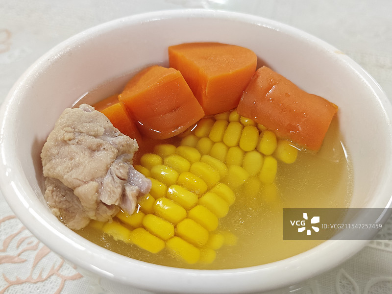 玉米排骨的特写镜头图片素材