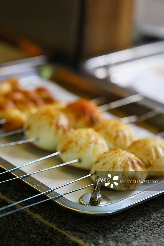 内蒙古呼和浩特美食组图烧烤烧麦奶皮子羊尾骨肚包肉图片素材