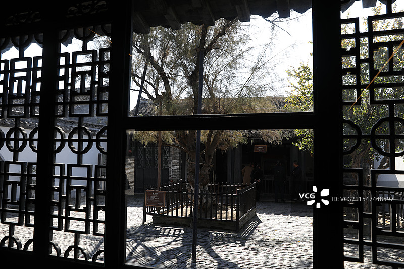 江苏淮安：周恩来故居的观音柳图片素材