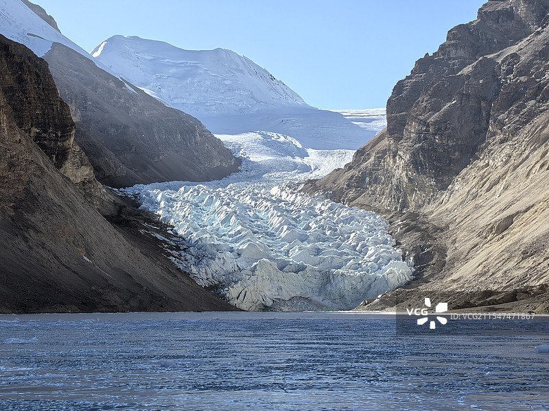 世界的尽头，曲登尼玛冰川图片素材