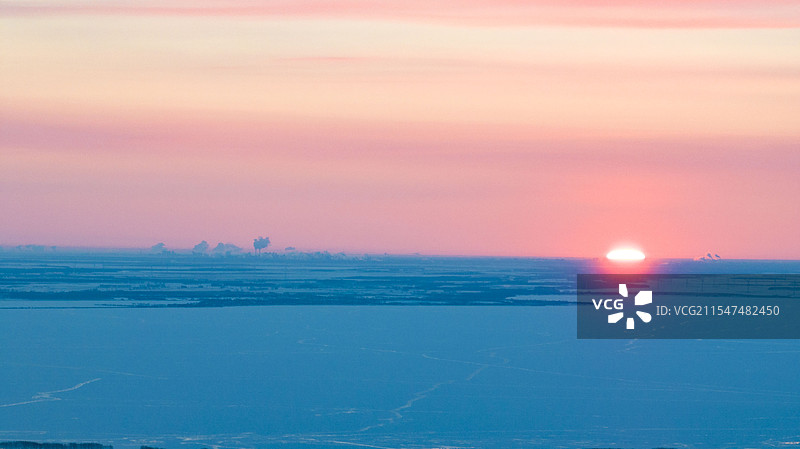 冬天的黑龙江大庆连环湖图片素材