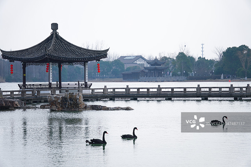 江苏苏州常熟尚湖风景区景色图片素材