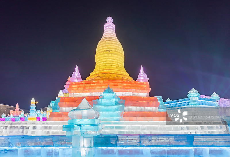 冰雪大世界~瑞德贡大金塔夜景【缅甸】图片素材