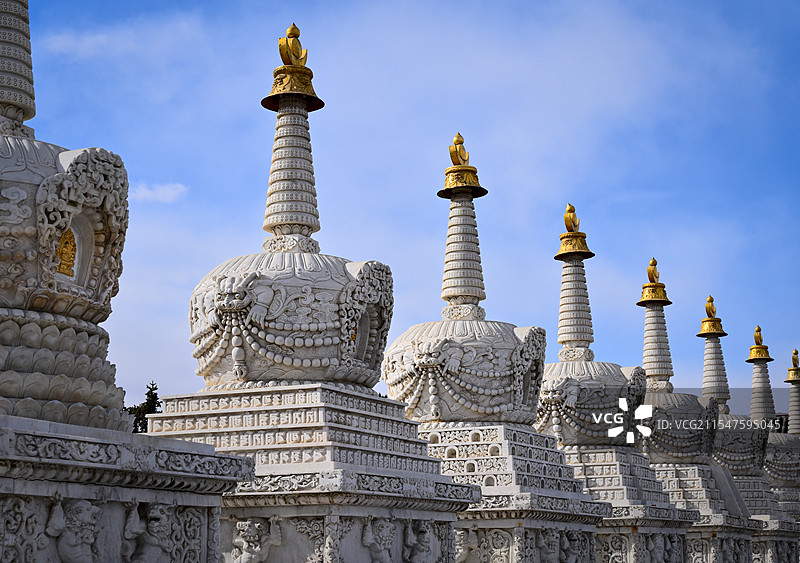 呼和浩特大召无量寺佛塔图片素材