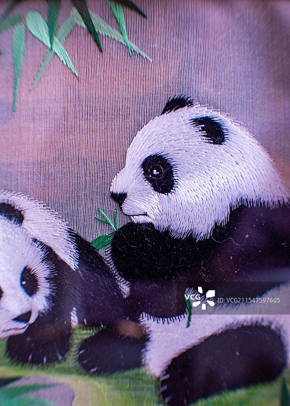 湖南湘绣、湘绣熊猫、桌面摆件图片素材