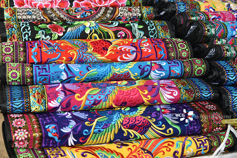 少数民族布料 刺绣图片素材