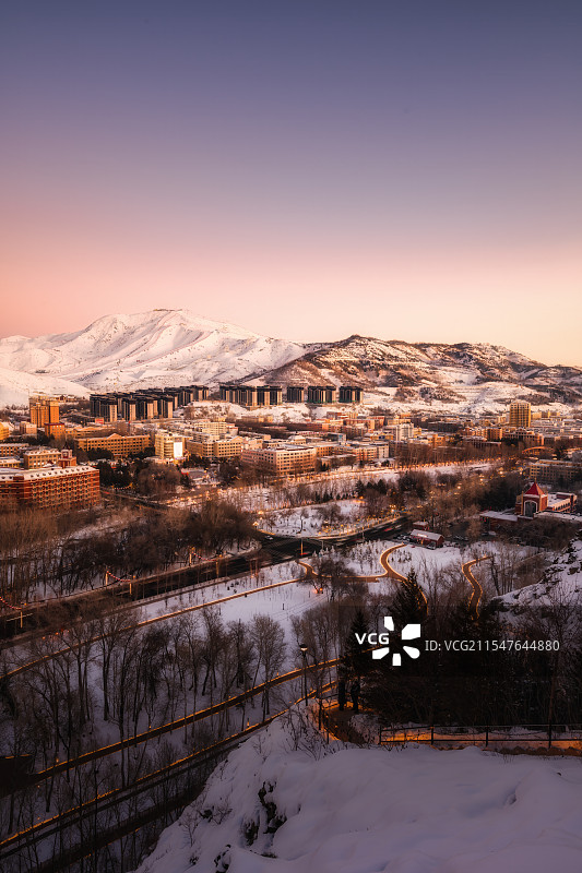 阿勒泰市将军山滑雪场图片素材