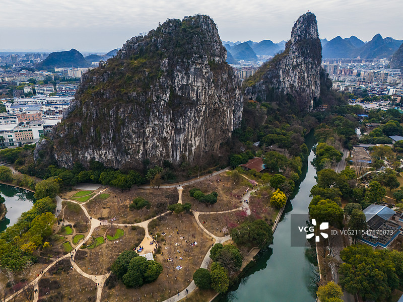 桂林春季航拍南溪山公园图片素材