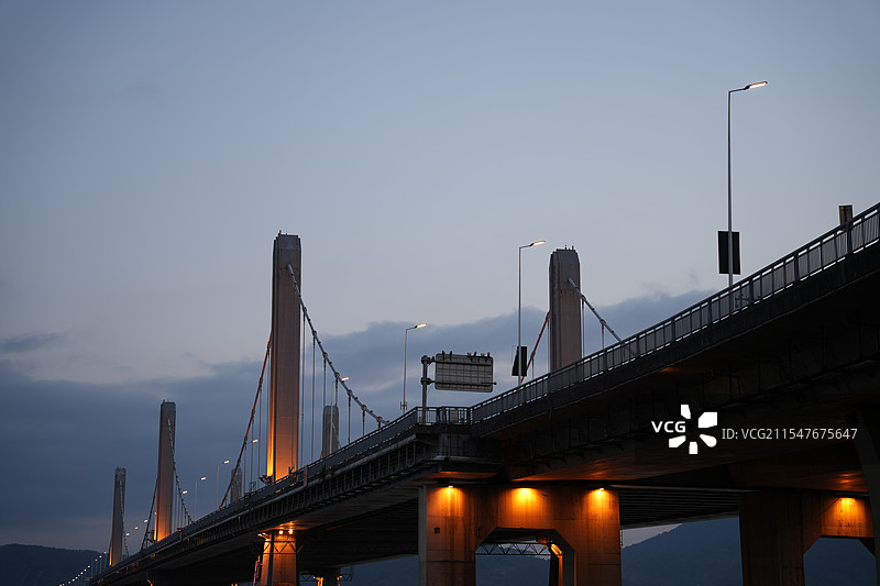 即将入夜时分的螺洲大桥图片素材