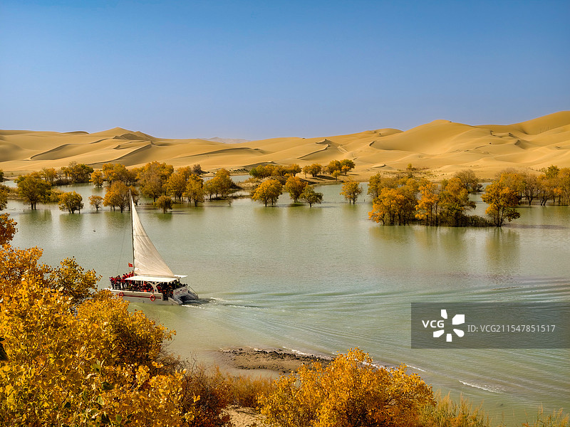 神秘的新疆葫芦岛风光照图片素材