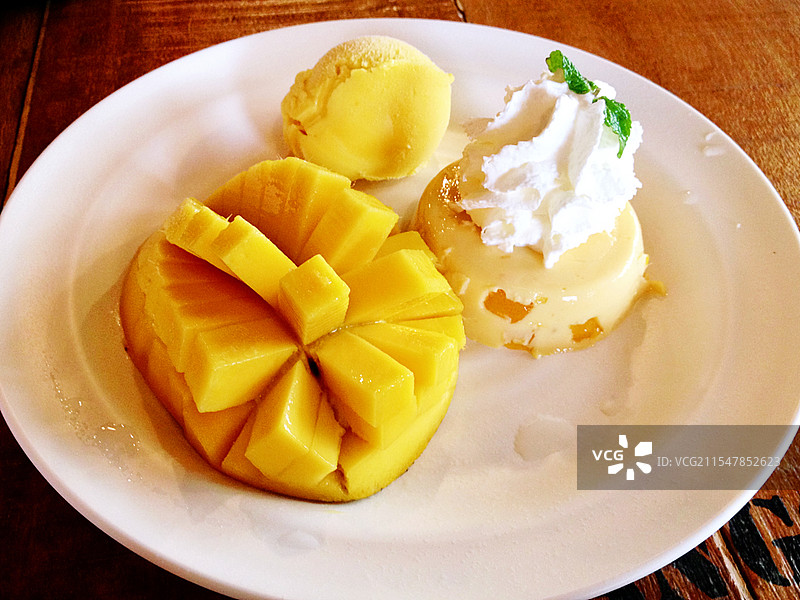 芒果布丁冰激凌图片素材