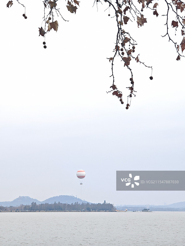 远方热气球图片素材