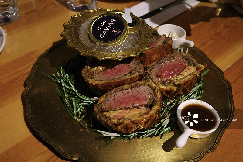 惠灵顿牛排图片素材