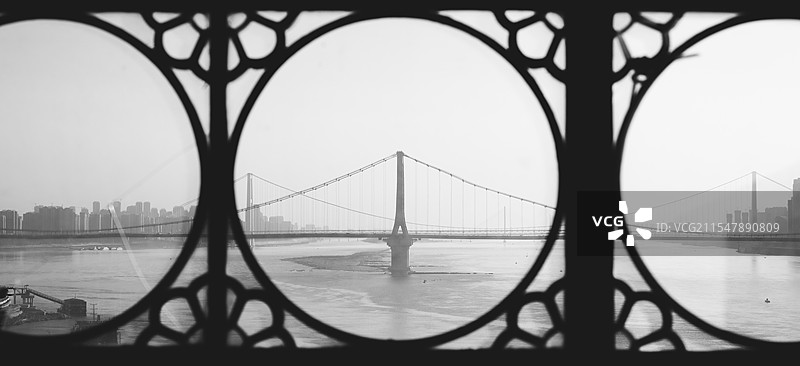 武汉长江大桥上看鹦鹉洲长江大桥图片素材