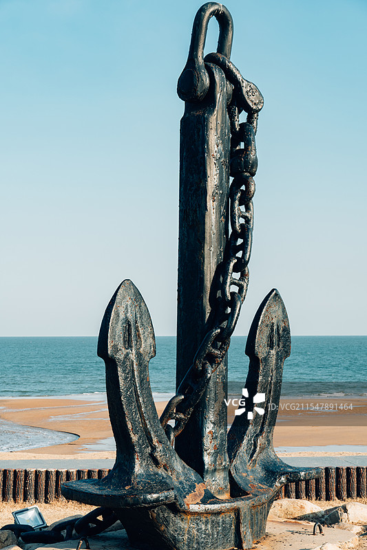 海滩上的船锚景观图片素材