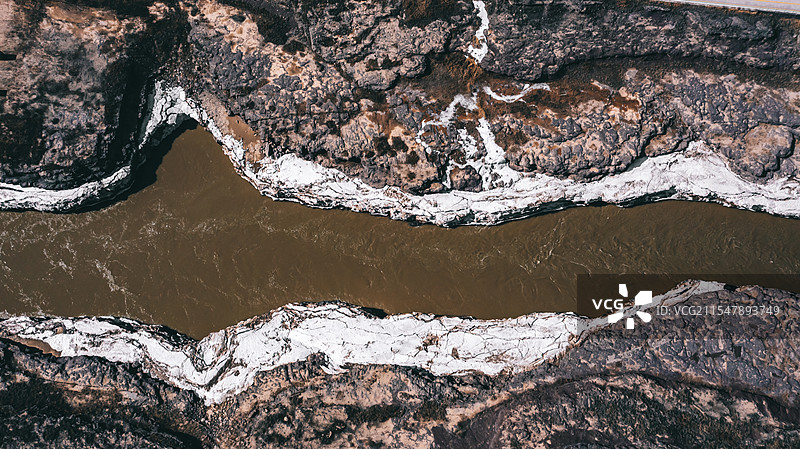 冬季的黄河，壶口瀑布图片素材