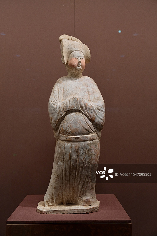唐代彩绘陶仕女俑图片素材