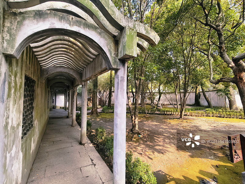 湖州南浔古镇刘氏梯号花园图片素材