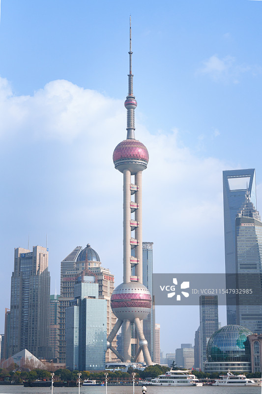上海东方明珠塔全景图片素材