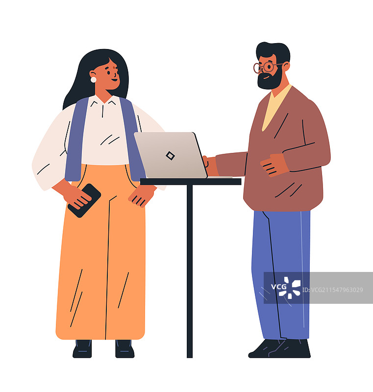 两位同事在商务会议中讨论项目图片素材