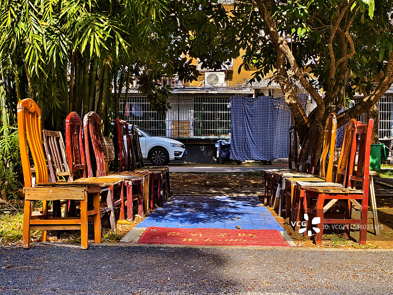 《社区交流中心》过年期间，大家都在家里，平时最受老人欢迎的社区交流中心都空无一人图片素材