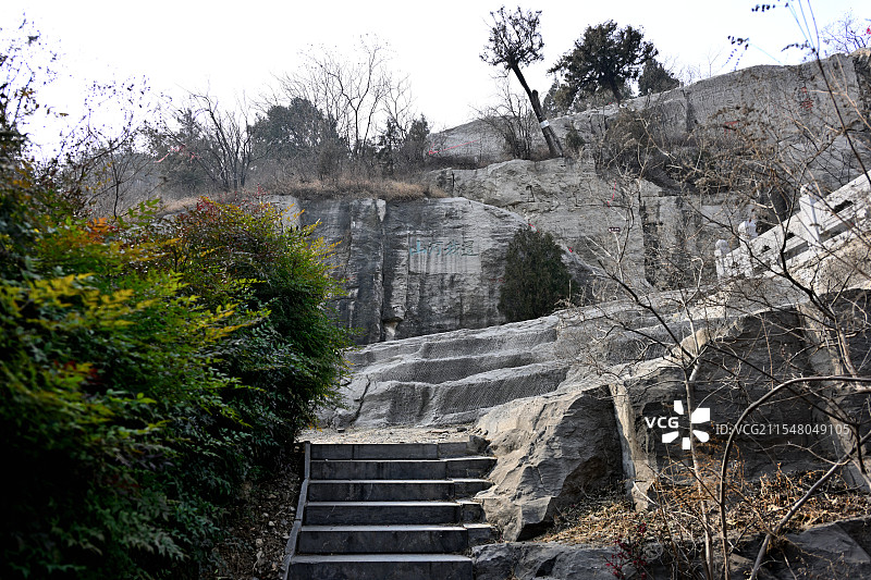 摩崖石刻，天宁寺，大伾山风景区，河南省鹤壁市浚县图片素材