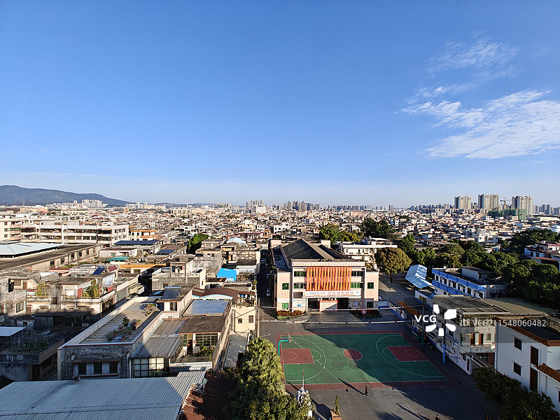 江门市江海区礼乐街道中心区人民会堂中央一角图片素材