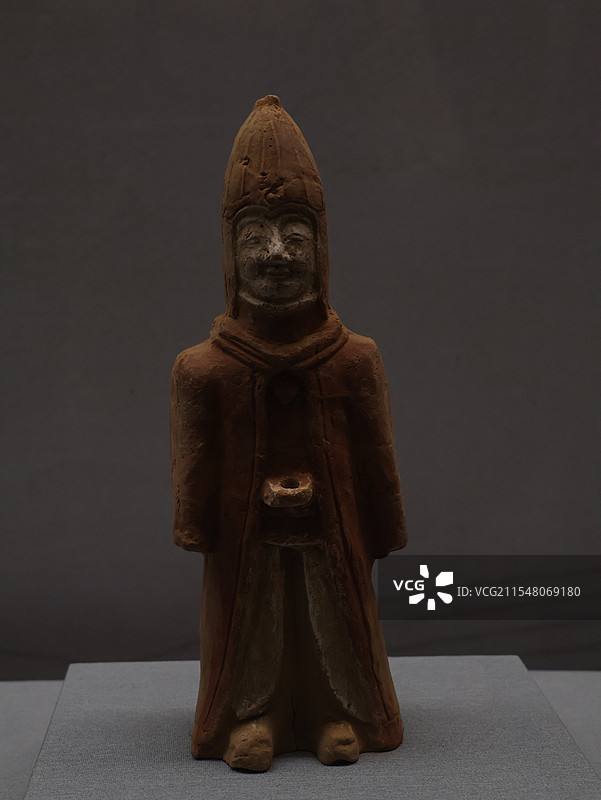 十六国至北魏彩绘武士俑图片素材