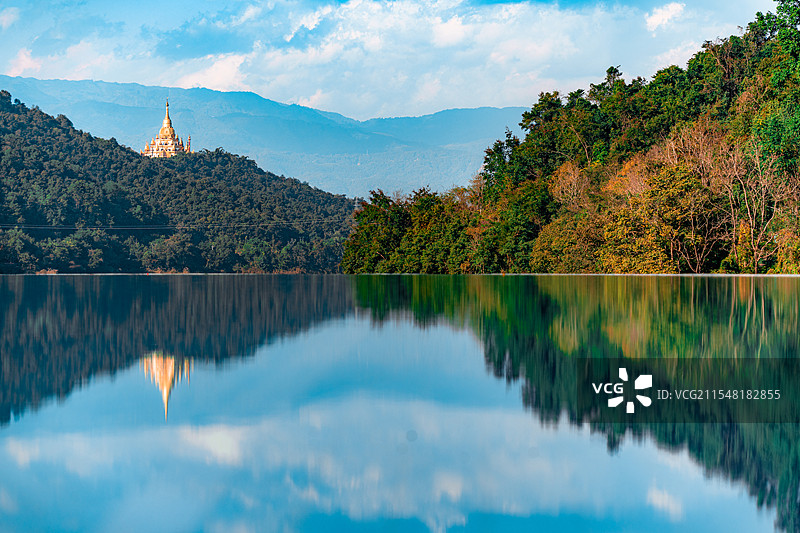 重走滇缅公路图片素材