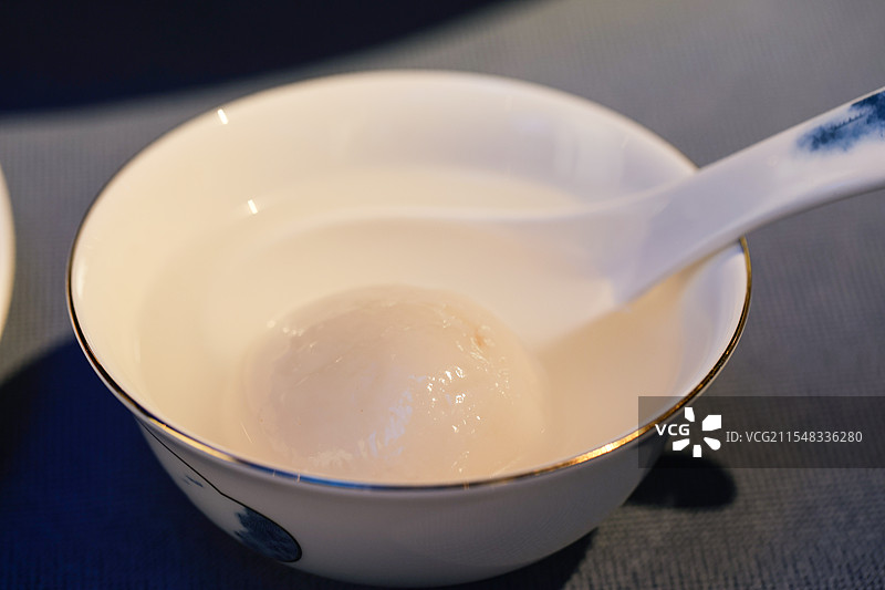 春天扬州时令点心荠菜汤圆文思豆腐羹组图图片素材