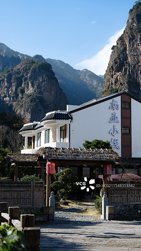 雁荡山脚下的民宿图片素材