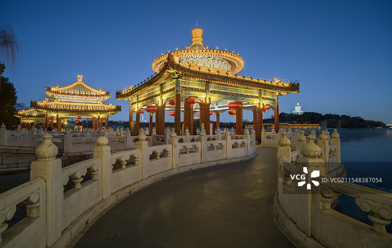 北海五龙亭夜景图片素材