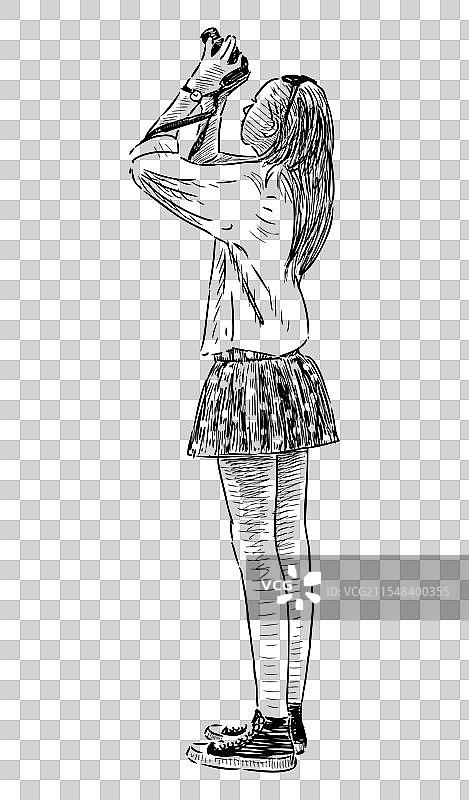年轻女孩在拍照的素描图片素材